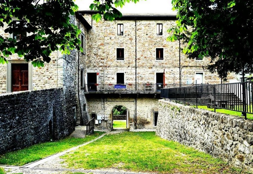 Al momento stai visualizzando Quattro weekend all’insegna della castagna e della natura, a Corniglio, organizzati dall’Ostello gestito dalla coop. 100 Laghi