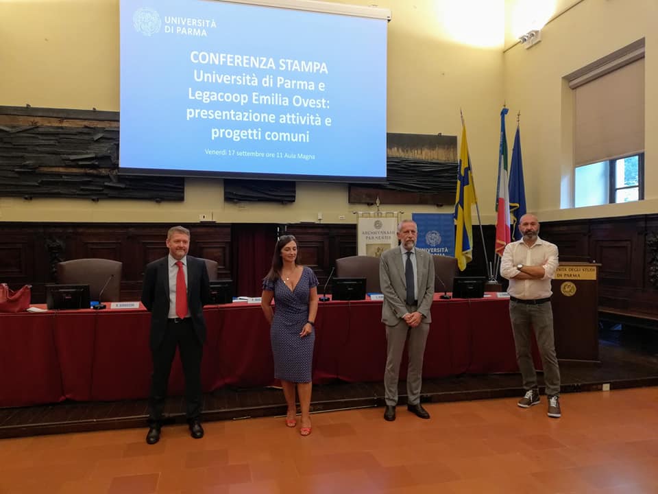 Al momento stai visualizzando Università di Parma e Legacoop Emilia Ovest: collaborazione su ricerca, formazione e orientamento