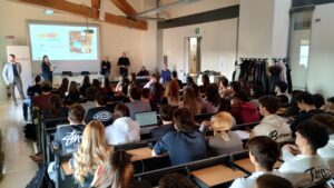 Scopri di più sull'articolo Al via Bellacoopia University con ottanta studenti dell’Unimore